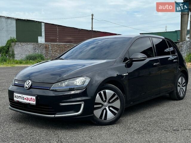 Черный Фольксваген e-Golf, объемом двигателя 0 л и пробегом 97 тыс. км за 8599 $, фото 1 на Automoto.ua