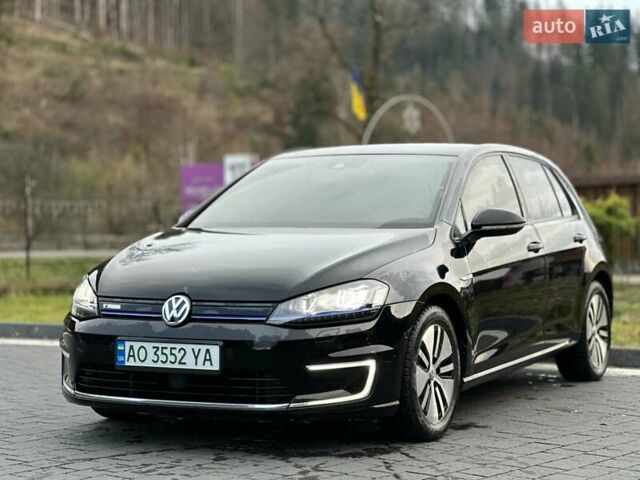 Черный Фольксваген e-Golf, объемом двигателя 0 л и пробегом 136 тыс. км за 9299 $, фото 1 на Automoto.ua