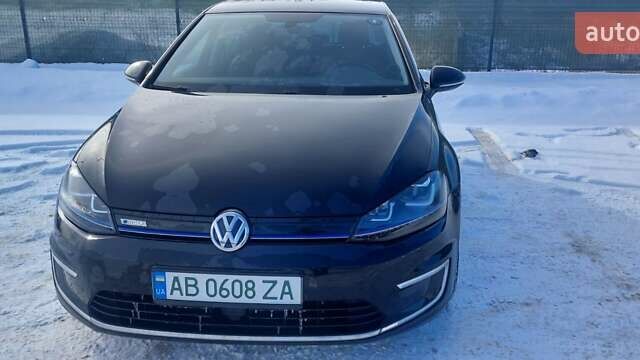 Чорний Фольксваген e-Golf, об'ємом двигуна 0 л та пробігом 160 тис. км за 7750 $, фото 1 на Automoto.ua