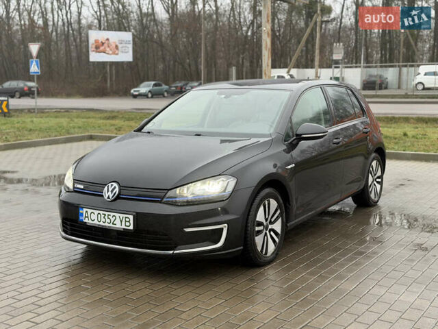 Черный Фольксваген e-Golf, объемом двигателя 0 л и пробегом 168 тыс. км за 8550 $, фото 1 на Automoto.ua