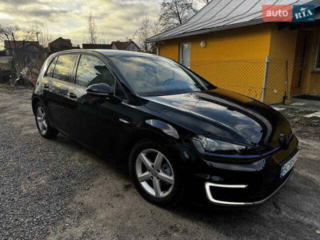 Черный Фольксваген e-Golf, объемом двигателя 0 л и пробегом 190 тыс. км за 10200 $, фото 1 на Automoto.ua