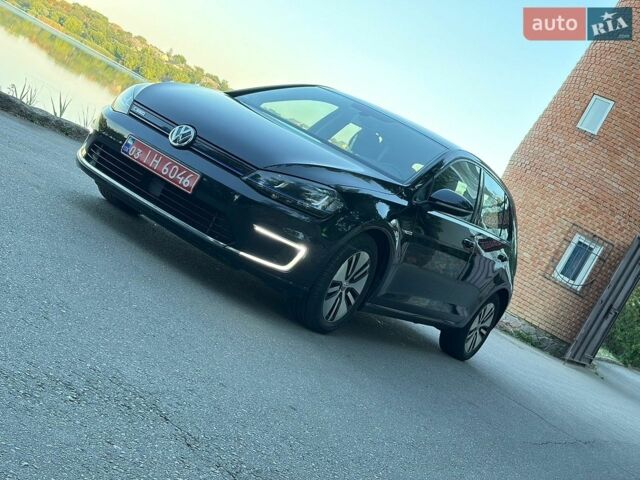 Черный Фольксваген e-Golf, объемом двигателя 0 л и пробегом 153 тыс. км за 8850 $, фото 1 на Automoto.ua