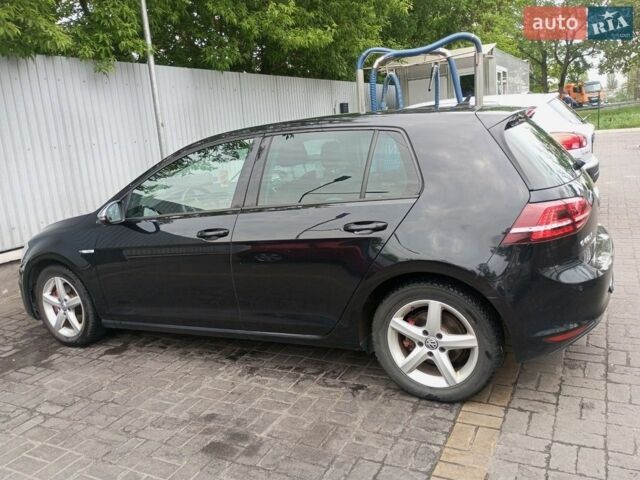 Черный Фольксваген e-Golf, объемом двигателя 0 л и пробегом 174 тыс. км за 8200 $, фото 1 на Automoto.ua