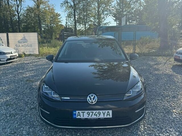 Черный Фольксваген e-Golf, объемом двигателя 0 л и пробегом 107 тыс. км за 8850 $, фото 1 на Automoto.ua