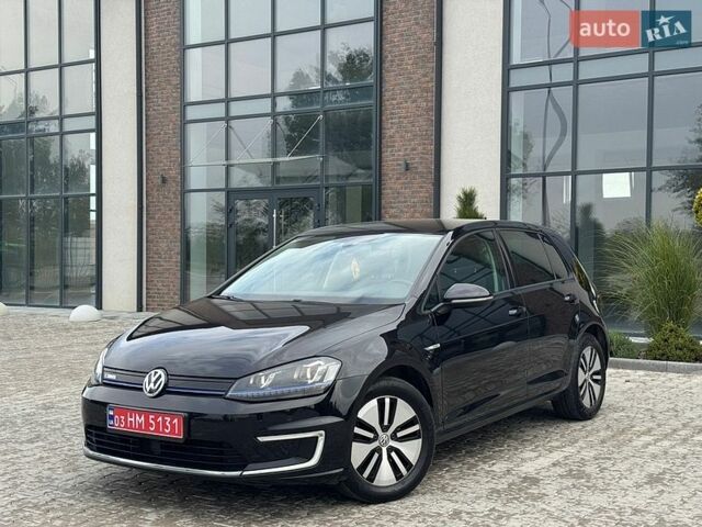 Черный Фольксваген e-Golf, объемом двигателя 0 л и пробегом 122 тыс. км за 7999 $, фото 1 на Automoto.ua
