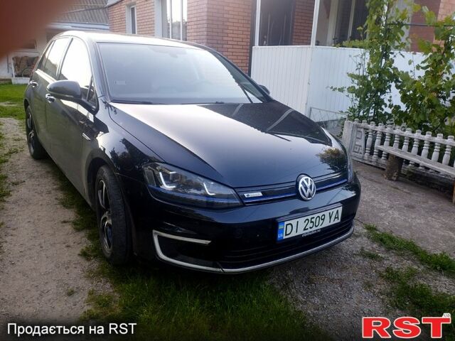 Черный Фольксваген e-Golf, объемом двигателя 0 л и пробегом 162 тыс. км за 9500 $, фото 1 на Automoto.ua