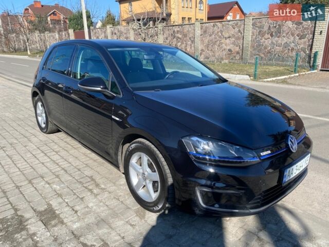 Черный Фольксваген e-Golf, объемом двигателя 0 л и пробегом 152 тыс. км за 8200 $, фото 1 на Automoto.ua