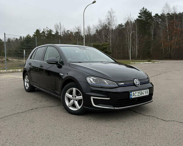Чорний Фольксваген e-Golf, об'ємом двигуна 0 л та пробігом 154 тис. км за 8500 $, фото 1 на Automoto.ua