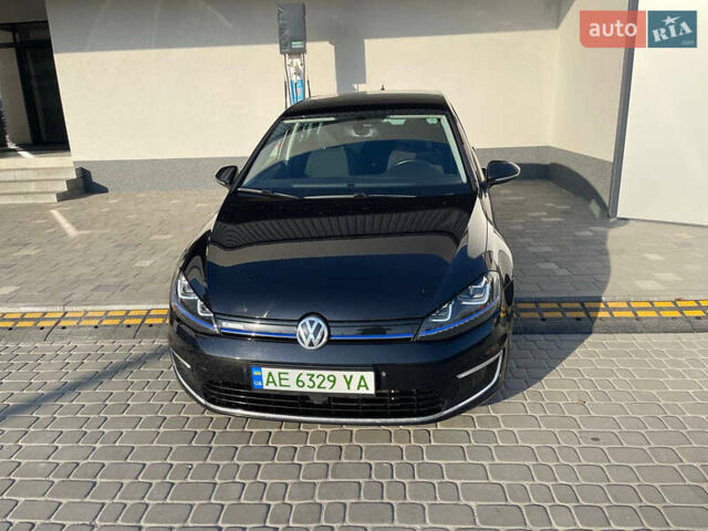 Чорний Фольксваген e-Golf, об'ємом двигуна 0 л та пробігом 162 тис. км за 7200 $, фото 1 на Automoto.ua