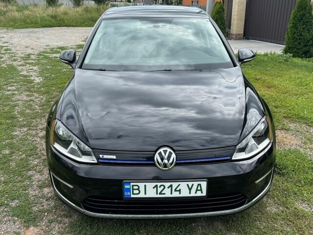 Черный Фольксваген e-Golf, объемом двигателя 0 л и пробегом 112 тыс. км за 9000 $, фото 1 на Automoto.ua