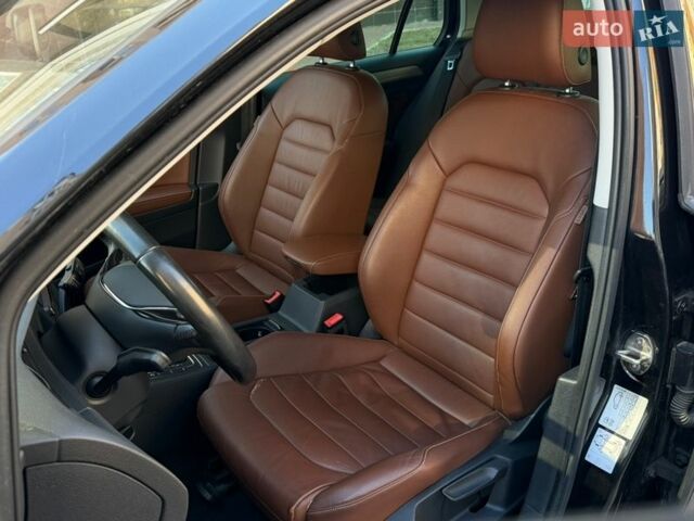 Чорний Фольксваген e-Golf, об'ємом двигуна 0 л та пробігом 118 тис. км за 9200 $, фото 1 на Automoto.ua