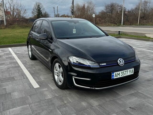 Чорний Фольксваген e-Golf, об'ємом двигуна 0 л та пробігом 130 тис. км за 9000 $, фото 1 на Automoto.ua