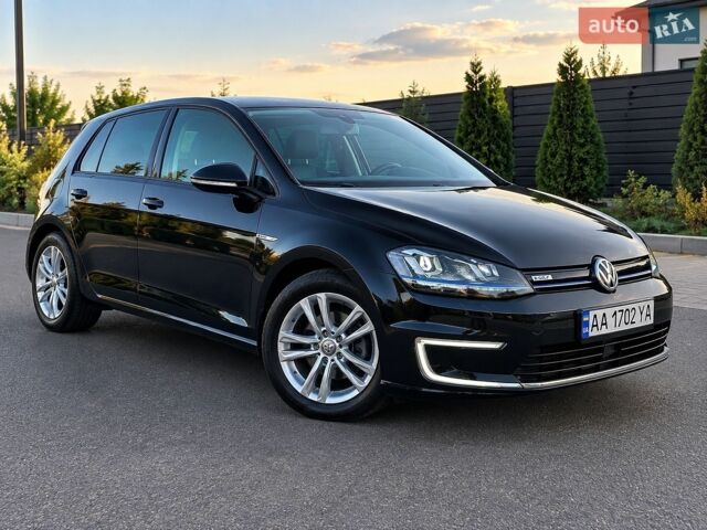 Черный Фольксваген e-Golf, объемом двигателя 0 л и пробегом 135 тыс. км за 10300 $, фото 1 на Automoto.ua