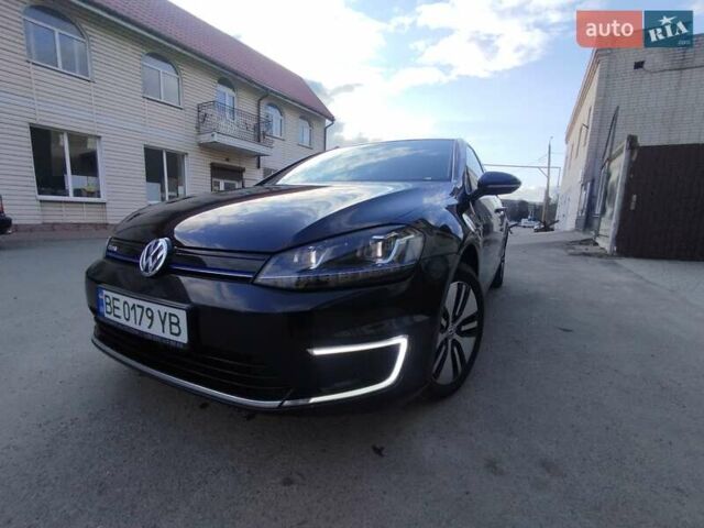 Чорний Фольксваген e-Golf, об'ємом двигуна 0 л та пробігом 82 тис. км за 9700 $, фото 1 на Automoto.ua