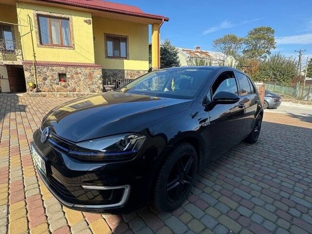 Черный Фольксваген e-Golf, объемом двигателя 0 л и пробегом 105 тыс. км за 9500 $, фото 1 на Automoto.ua