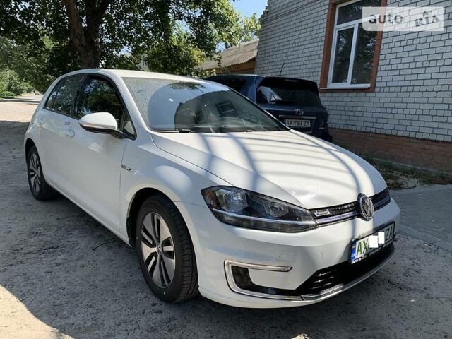 Чорний Фольксваген e-Golf, об'ємом двигуна 0 л та пробігом 94 тис. км за 22700 $, фото 1 на Automoto.ua