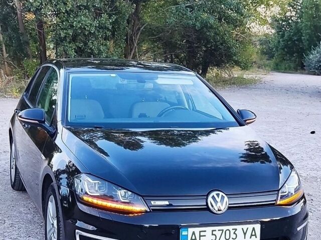 Чорний Фольксваген e-Golf, об'ємом двигуна 0 л та пробігом 172 тис. км за 9700 $, фото 1 на Automoto.ua