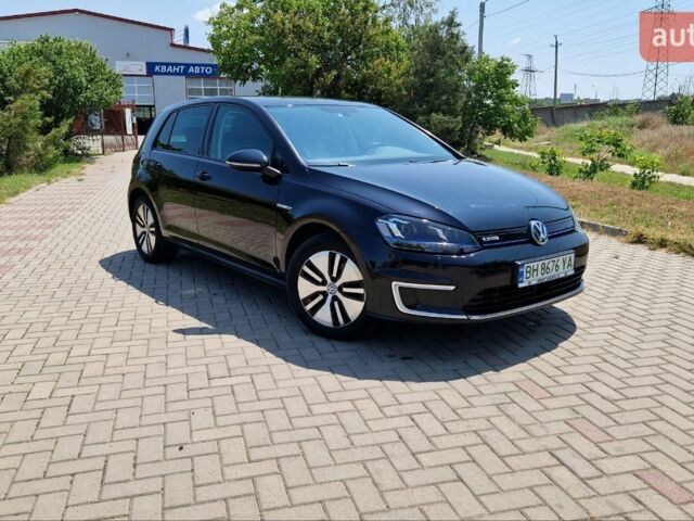 Черный Фольксваген e-Golf, объемом двигателя 0 л и пробегом 104 тыс. км за 9200 $, фото 1 на Automoto.ua