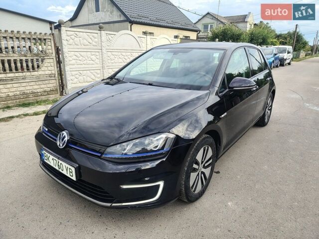 Чорний Фольксваген e-Golf, об'ємом двигуна 0 л та пробігом 109 тис. км за 9800 $, фото 1 на Automoto.ua