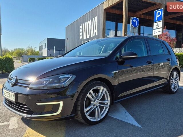 Черный Фольксваген e-Golf, объемом двигателя 0 л и пробегом 166 тыс. км за 14999 $, фото 1 на Automoto.ua