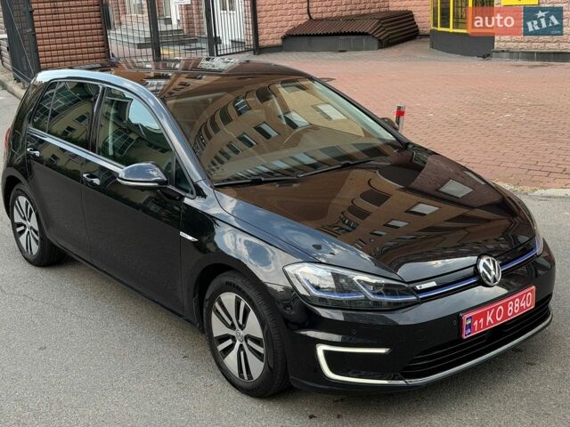 Черный Фольксваген e-Golf, объемом двигателя 0 л и пробегом 145 тыс. км за 12700 $, фото 1 на Automoto.ua