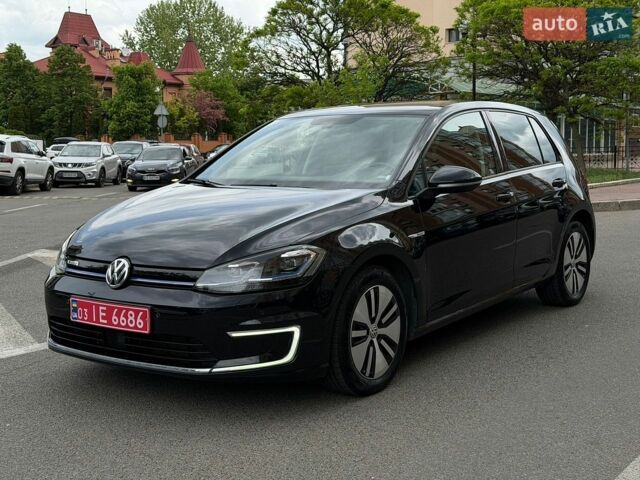 Черный Фольксваген e-Golf, объемом двигателя 0 л и пробегом 143 тыс. км за 12999 $, фото 1 на Automoto.ua