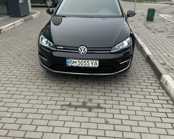 Черный Фольксваген e-Golf, объемом двигателя 0 л и пробегом 210 тыс. км за 13900 $, фото 1 на Automoto.ua