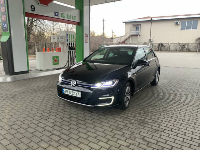 Чорний Фольксваген e-Golf, об'ємом двигуна 0 л та пробігом 185 тис. км за 14200 $, фото 1 на Automoto.ua