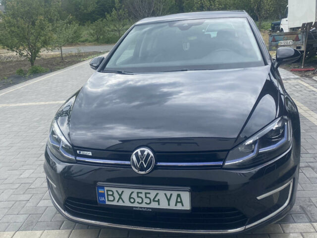 Чорний Фольксваген e-Golf, об'ємом двигуна 0 л та пробігом 141 тис. км за 13800 $, фото 1 на Automoto.ua