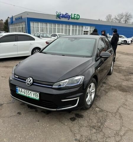 Чорний Фольксваген e-Golf, об'ємом двигуна 0 л та пробігом 163 тис. км за 12500 $, фото 1 на Automoto.ua