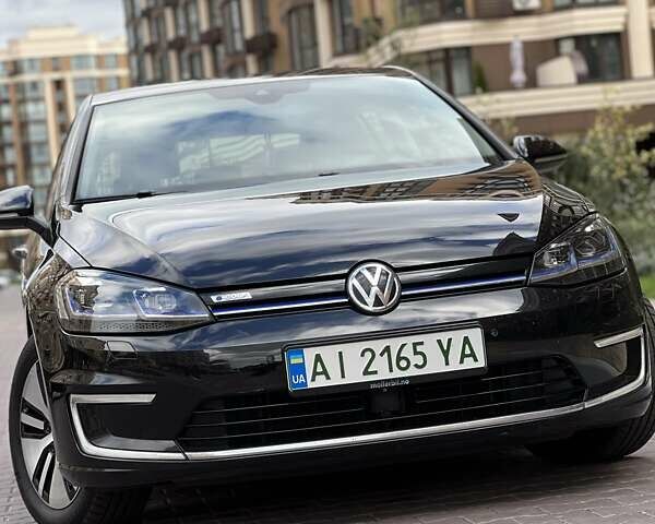 Черный Фольксваген e-Golf, объемом двигателя 0 л и пробегом 200 тыс. км за 15450 $, фото 1 на Automoto.ua