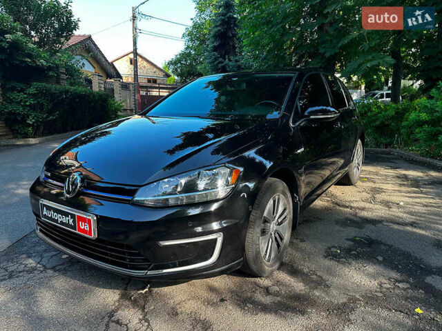 Черный Фольксваген e-Golf, объемом двигателя 0 л и пробегом 65 тыс. км за 13940 $, фото 1 на Automoto.ua