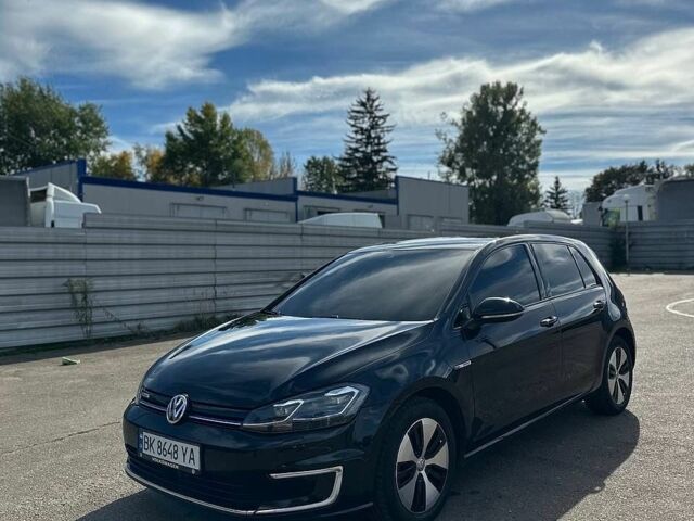 Черный Фольксваген e-Golf, объемом двигателя 0 л и пробегом 205 тыс. км за 13299 $, фото 1 на Automoto.ua
