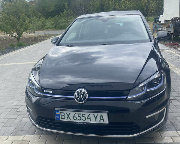 Чорний Фольксваген e-Golf, об'ємом двигуна 0 л та пробігом 141 тис. км за 13800 $, фото 1 на Automoto.ua