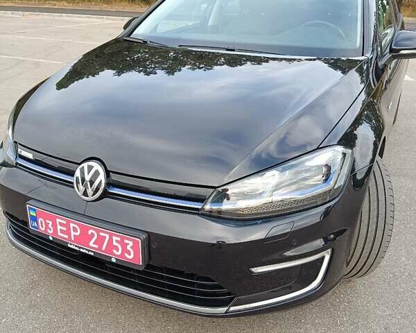 Черный Фольксваген e-Golf, объемом двигателя 0 л и пробегом 92 тыс. км за 13300 $, фото 1 на Automoto.ua