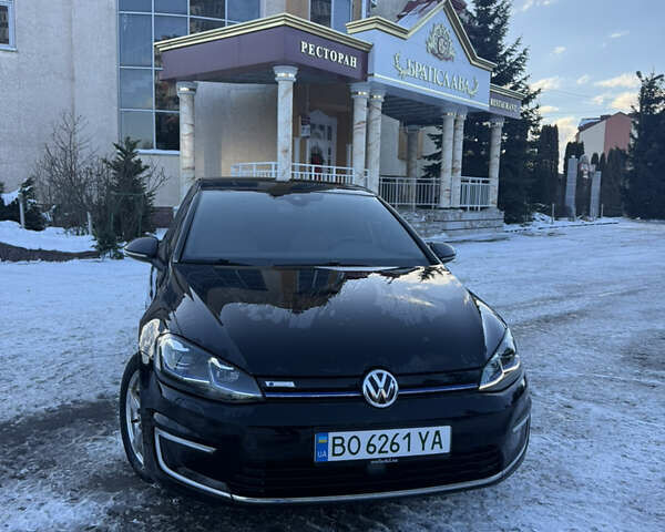 Чорний Фольксваген e-Golf, об'ємом двигуна 0 л та пробігом 147 тис. км за 13199 $, фото 1 на Automoto.ua