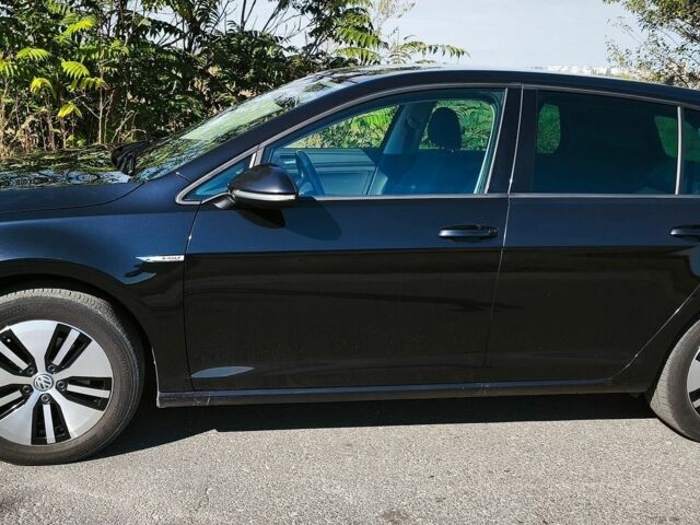 Чорний Фольксваген e-Golf, об'ємом двигуна 0 л та пробігом 199 тис. км за 11000 $, фото 1 на Automoto.ua