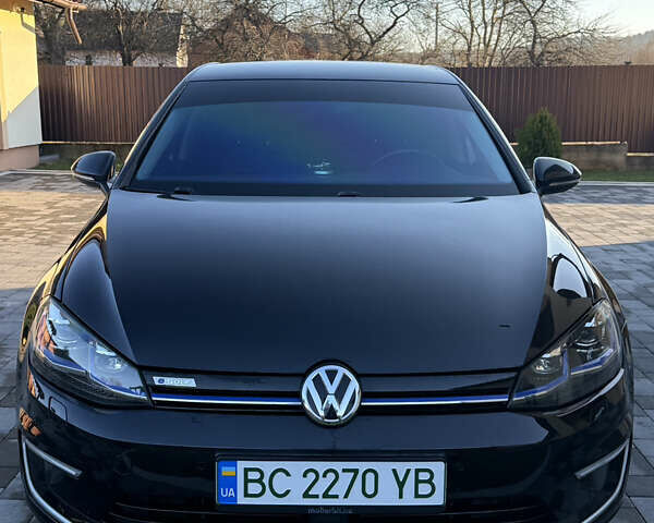 Черный Фольксваген e-Golf, объемом двигателя 0 л и пробегом 169 тыс. км за 13200 $, фото 1 на Automoto.ua