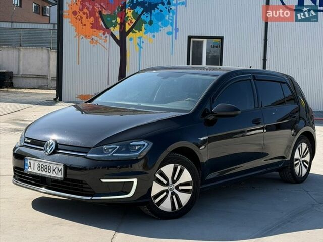Черный Фольксваген e-Golf, объемом двигателя 0 л и пробегом 83 тыс. км за 14900 $, фото 1 на Automoto.ua