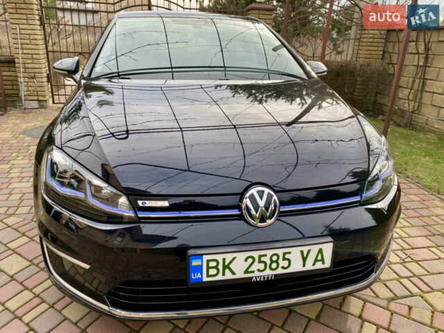 Чорний Фольксваген e-Golf, об'ємом двигуна 0 л та пробігом 94 тис. км за 14000 $, фото 1 на Automoto.ua