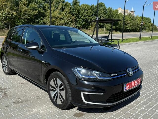 Чорний Фольксваген e-Golf, об'ємом двигуна 0 л та пробігом 142 тис. км за 11500 $, фото 1 на Automoto.ua