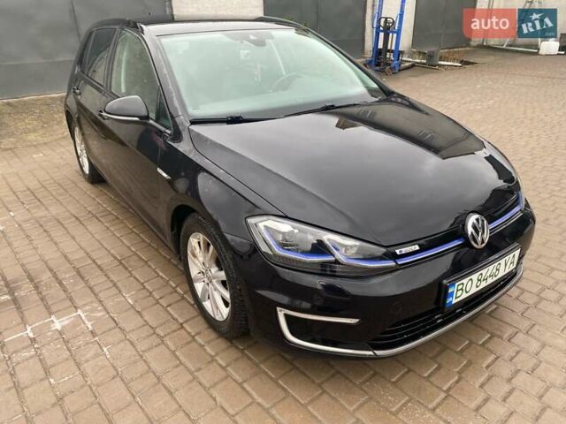 Черный Фольксваген e-Golf, объемом двигателя 0 л и пробегом 151 тыс. км за 12999 $, фото 1 на Automoto.ua