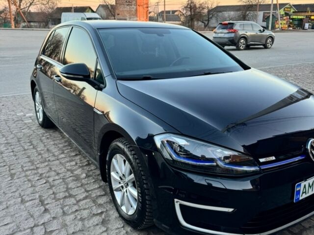 Чорний Фольксваген e-Golf, об'ємом двигуна 0 л та пробігом 150 тис. км за 12000 $, фото 1 на Automoto.ua
