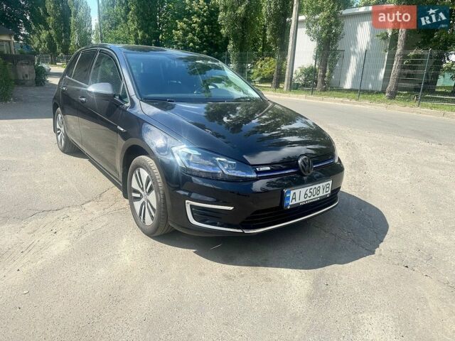 Черный Фольксваген e-Golf, объемом двигателя 0 л и пробегом 147 тыс. км за 14500 $, фото 1 на Automoto.ua