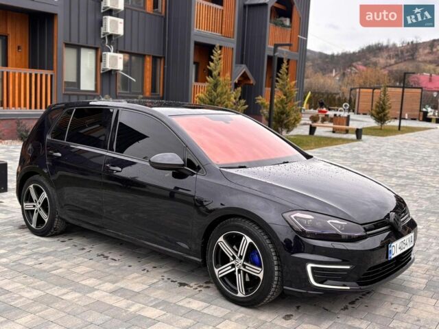 Черный Фольксваген e-Golf, объемом двигателя 0 л и пробегом 108 тыс. км за 15350 $, фото 1 на Automoto.ua