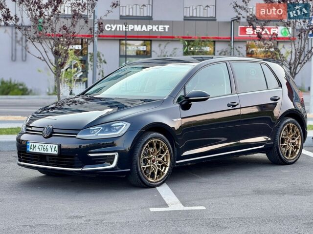 Черный Фольксваген e-Golf, объемом двигателя 0 л и пробегом 102 тыс. км за 13999 $, фото 1 на Automoto.ua