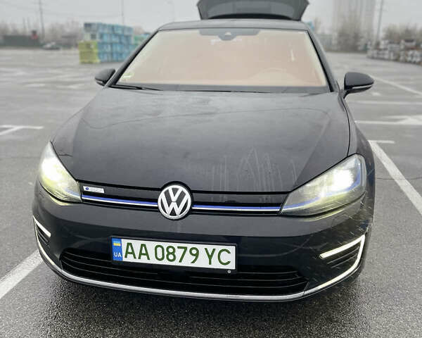 Чорний Фольксваген e-Golf, об'ємом двигуна 0 л та пробігом 113 тис. км за 15799 $, фото 1 на Automoto.ua