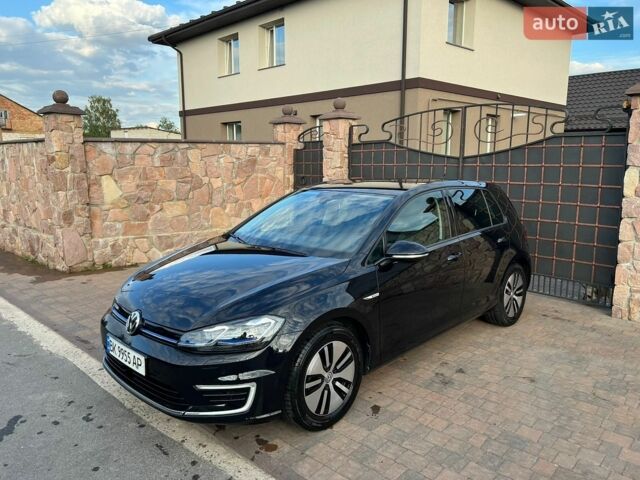 Чорний Фольксваген e-Golf, об'ємом двигуна 0 л та пробігом 82 тис. км за 13800 $, фото 1 на Automoto.ua