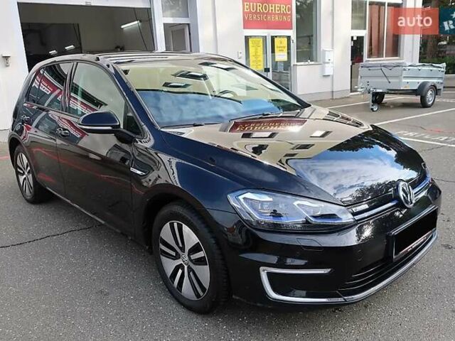 Черный Фольксваген e-Golf, объемом двигателя 0 л и пробегом 162 тыс. км за 11400 $, фото 1 на Automoto.ua