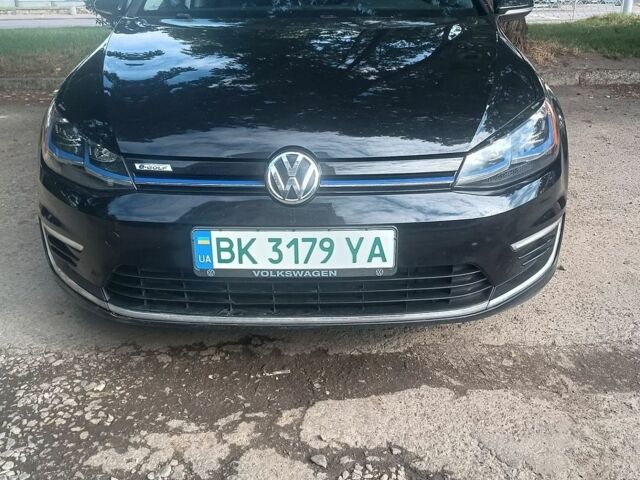 Чорний Фольксваген e-Golf, об'ємом двигуна 0 л та пробігом 169 тис. км за 15500 $, фото 1 на Automoto.ua